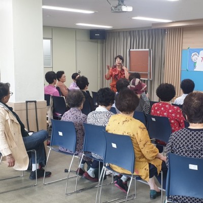 첨부 이미지 3-보건의료서비스 ‘치매예방교육’