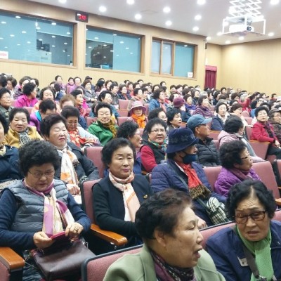 첨부 이미지 3-2019년 노인사회활동 지원사업 연중 노노케어 1차 통합교육 진행 했답니다